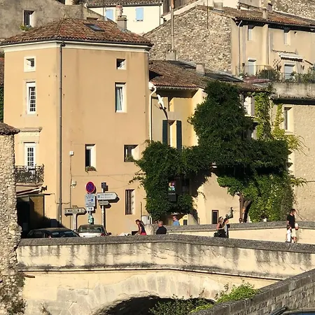 La Maison Du Pont Romain Vaison-la-Romaine Exterior foto